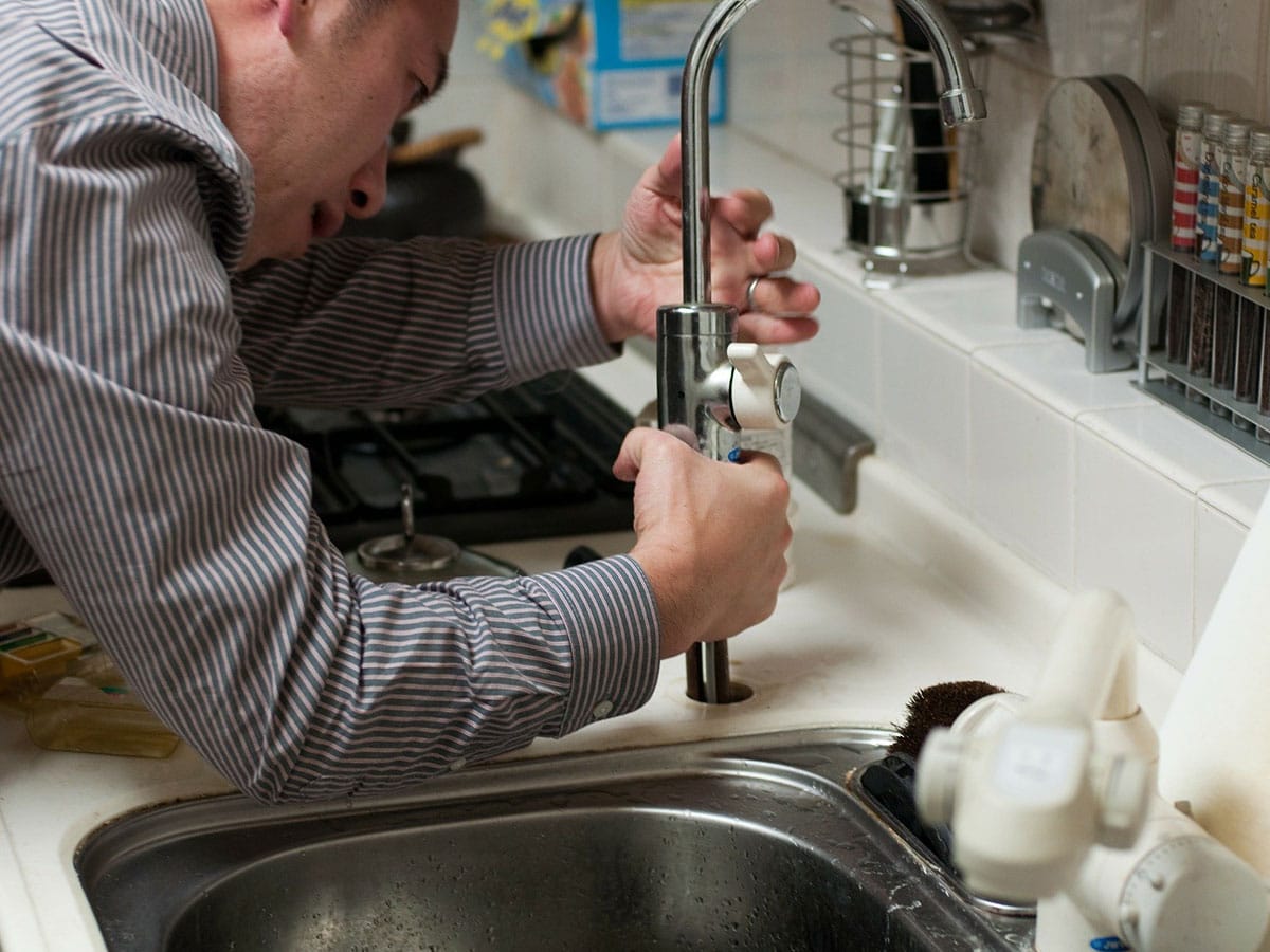 Advantages Of Installing A Smart Faucet
